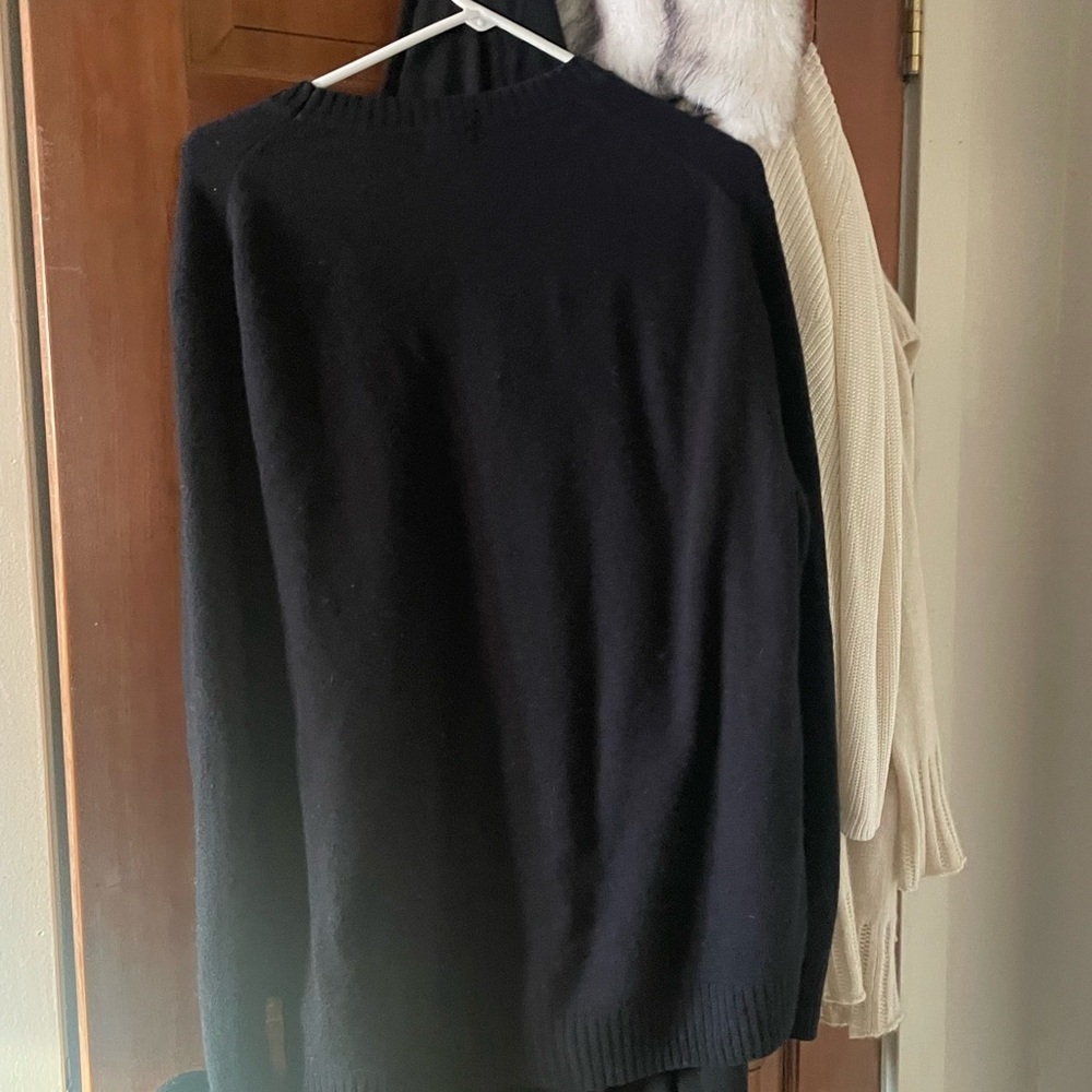 Uniqlo Black Argyle 100% Lambswool Women's Sweater - Picture 6 of 8